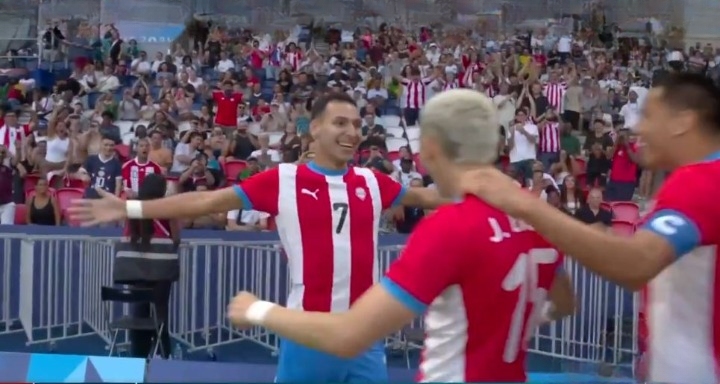 Paraguay gana a Mali