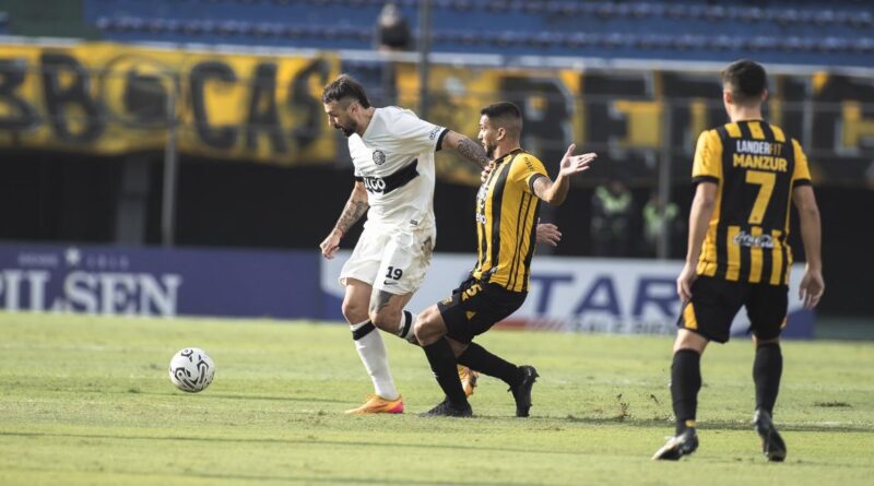 Olimpia y Guaraní en un duelo apasionante del Torneo Clausura 2024, donde ambos equipos luchan por los tres puntos