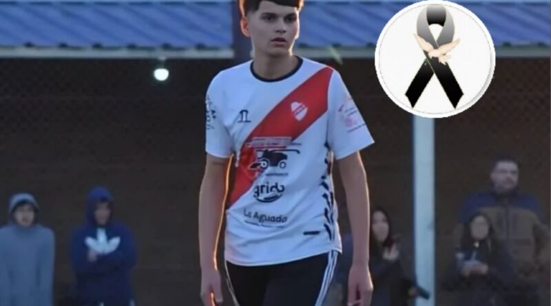 Matías Vaca, el joven futbolista de 19 años que falleció tras un fuerte impacto en un partido. Su legado y sonrisa quedan en la memoria del fútbol argentino