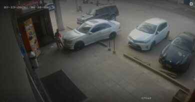 VIDEO: ¿Fantasma al volante? El escalofriante video del auto que «manejó solo» y desató el caos en un supermercado de Limpio